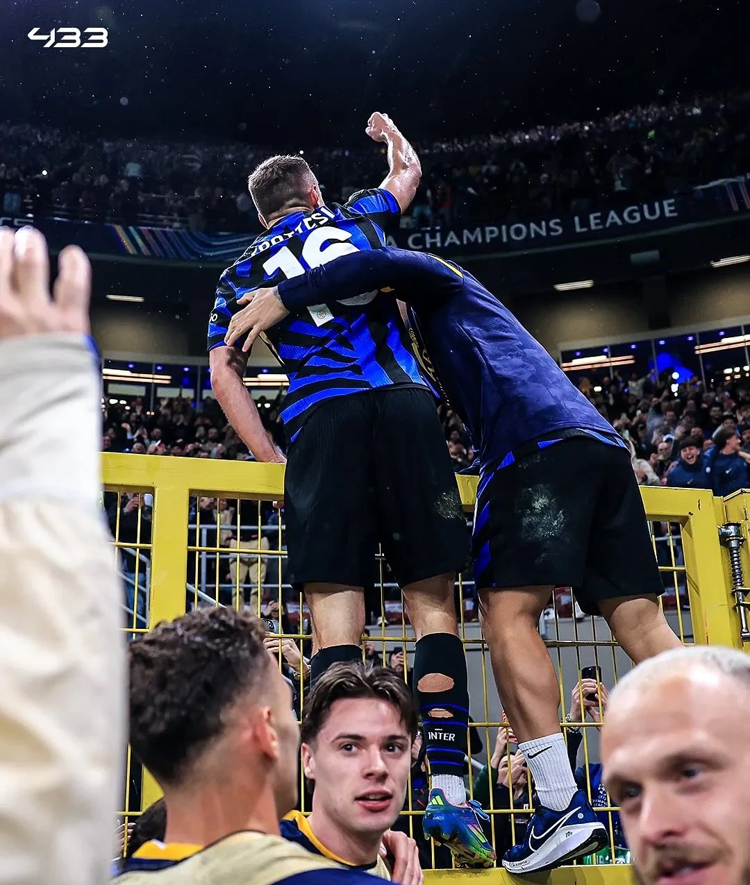 国际米兰鏖战哥伦比亚，恩昆库高光表现