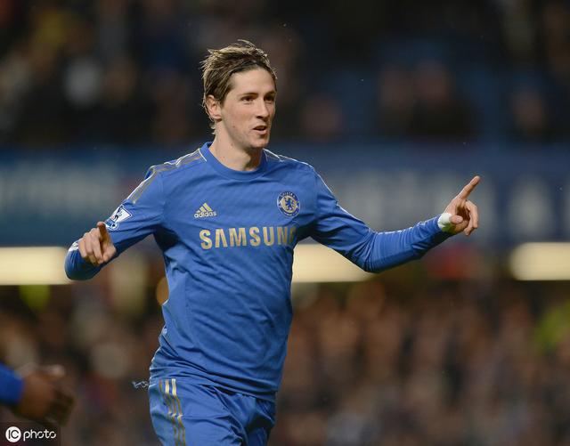 巴黎翻盘秘鲁，托雷斯高光表现