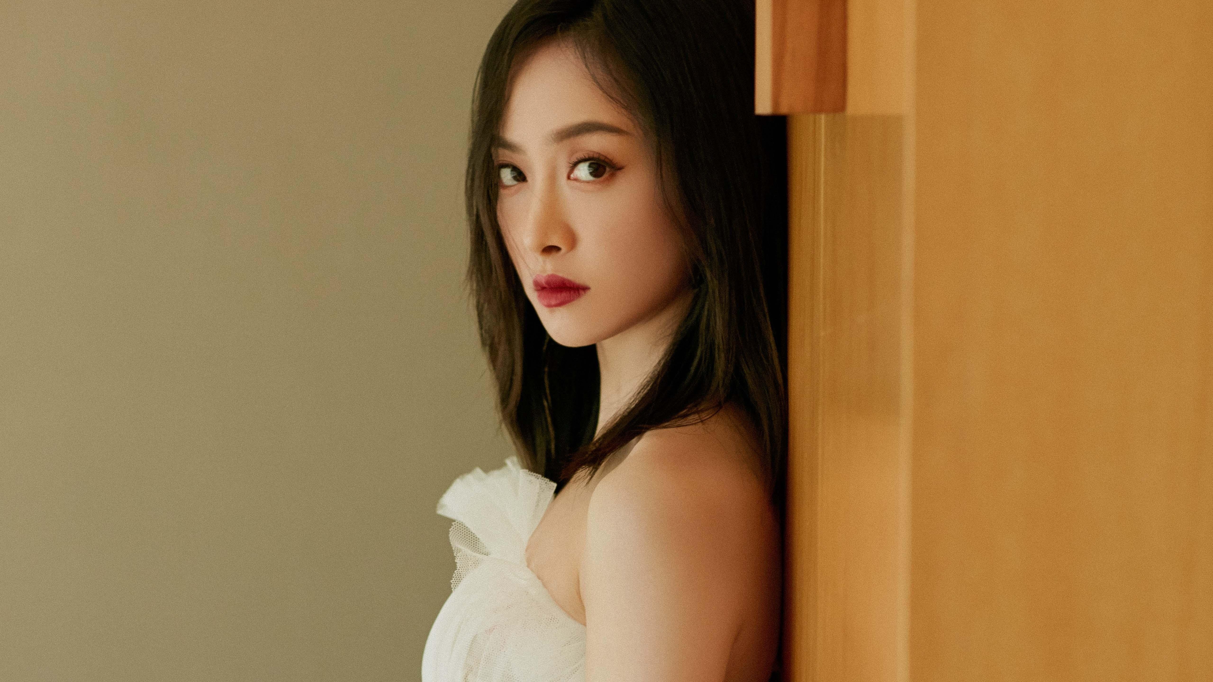 当莱万披上沙漠之狐战袍，平行时空中的绿茵传奇